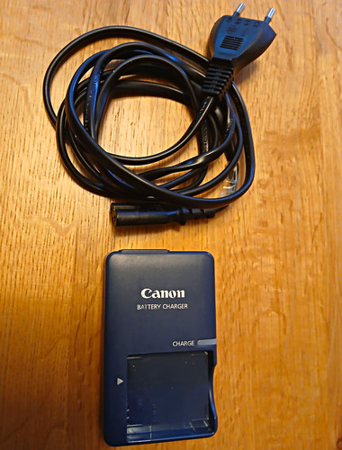 Canon akkuladegerät mit - canon,